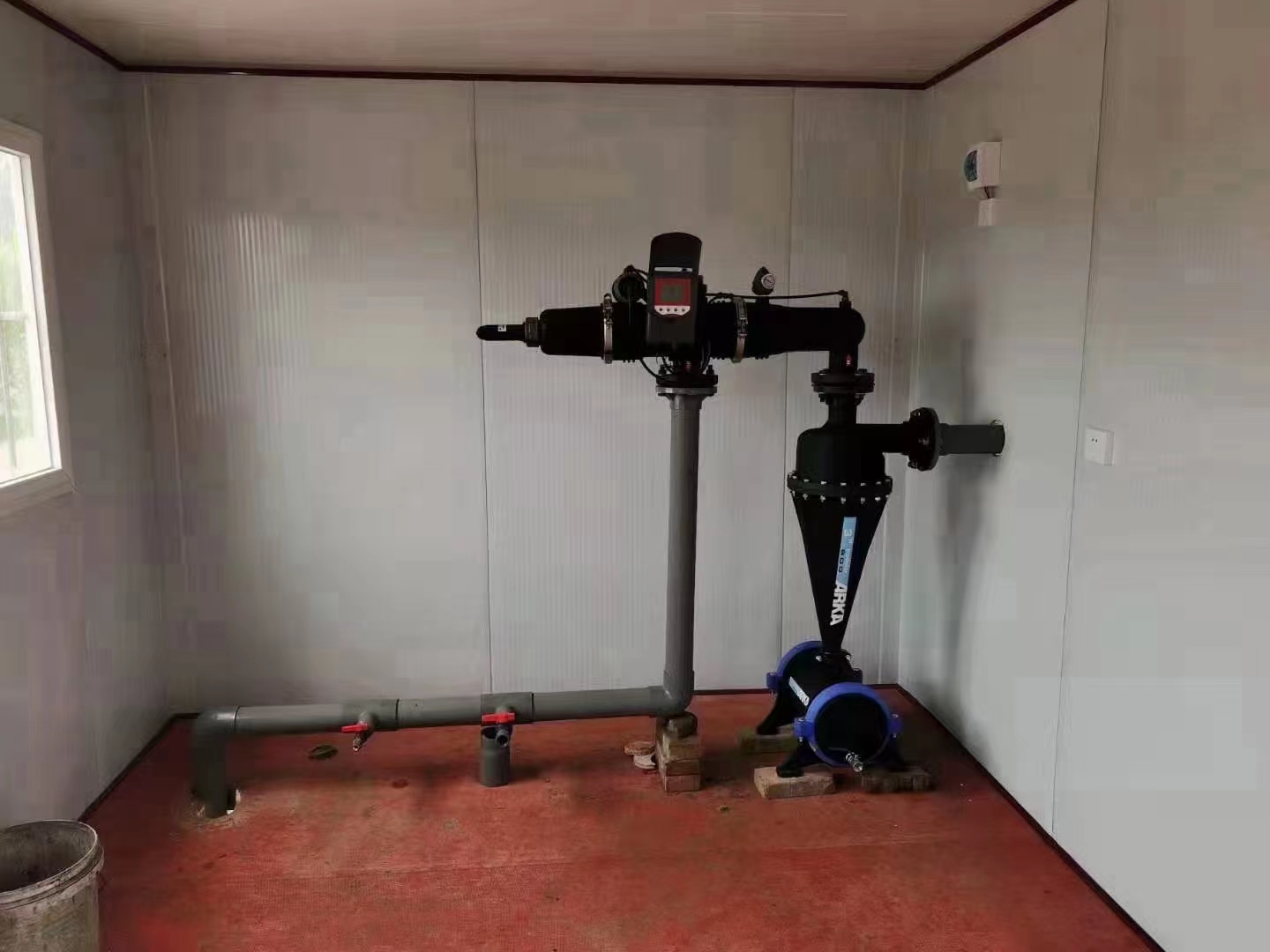 syst&egrave;me de filtre &agrave; &eacute;cran automatique